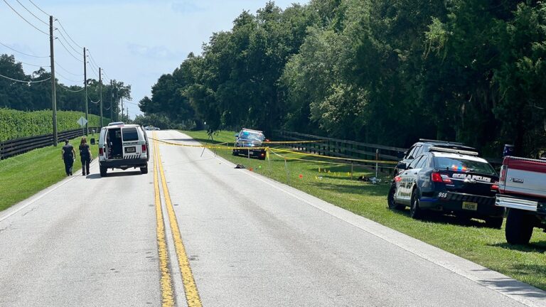 Un homme de Floride armé de gaz poivré et abattu par un policier après s'être enfui d'une clinique de santé mentale : police