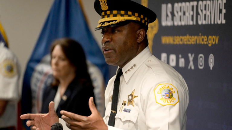 Le commissaire de police de Chicago promet que les manifestations du DNC ne seront pas des émeutes de 1968