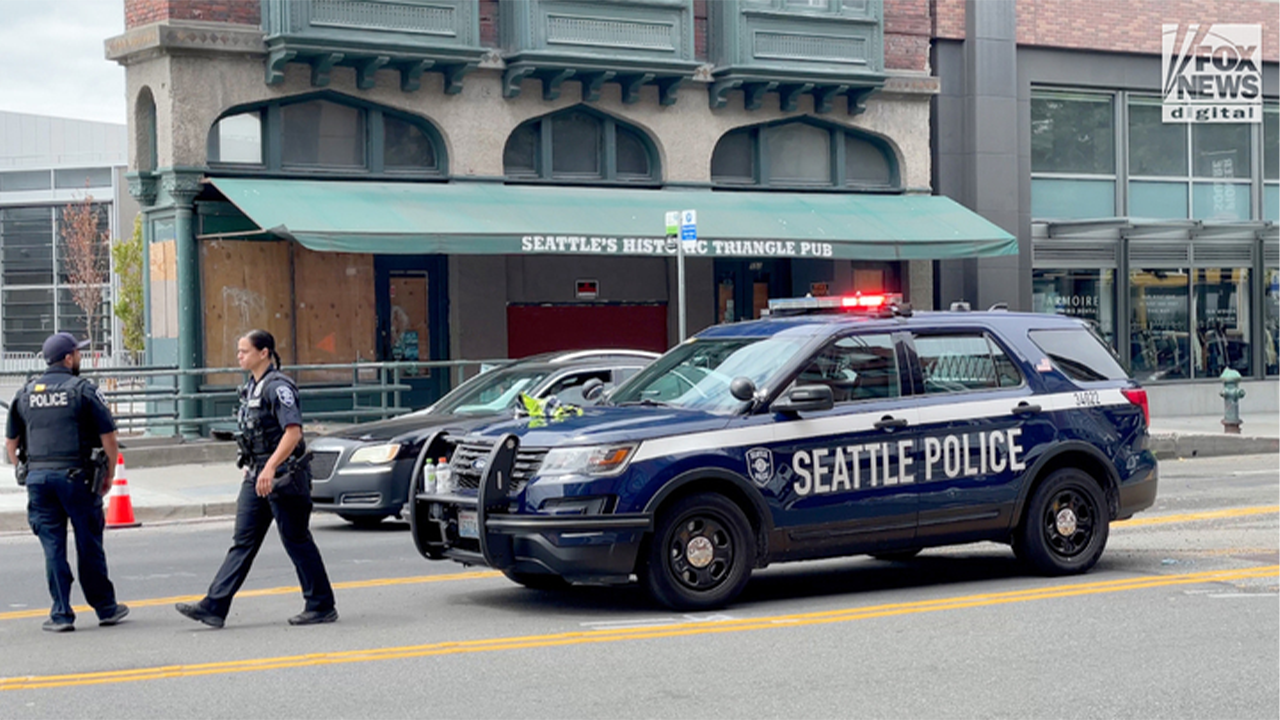 Des problèmes de personnel obligent la police de Seattle à recruter des migrants illégaux