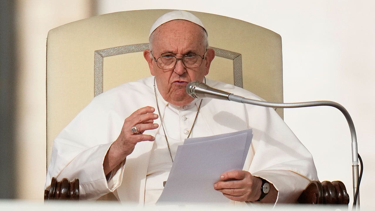 Le pape François qualifie la libéralisation des lois sur les drogues de « fantasme » et qualifie les trafiquants de « meurtriers »